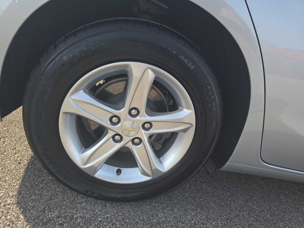 2021 Chevrolet Malibu Image 37