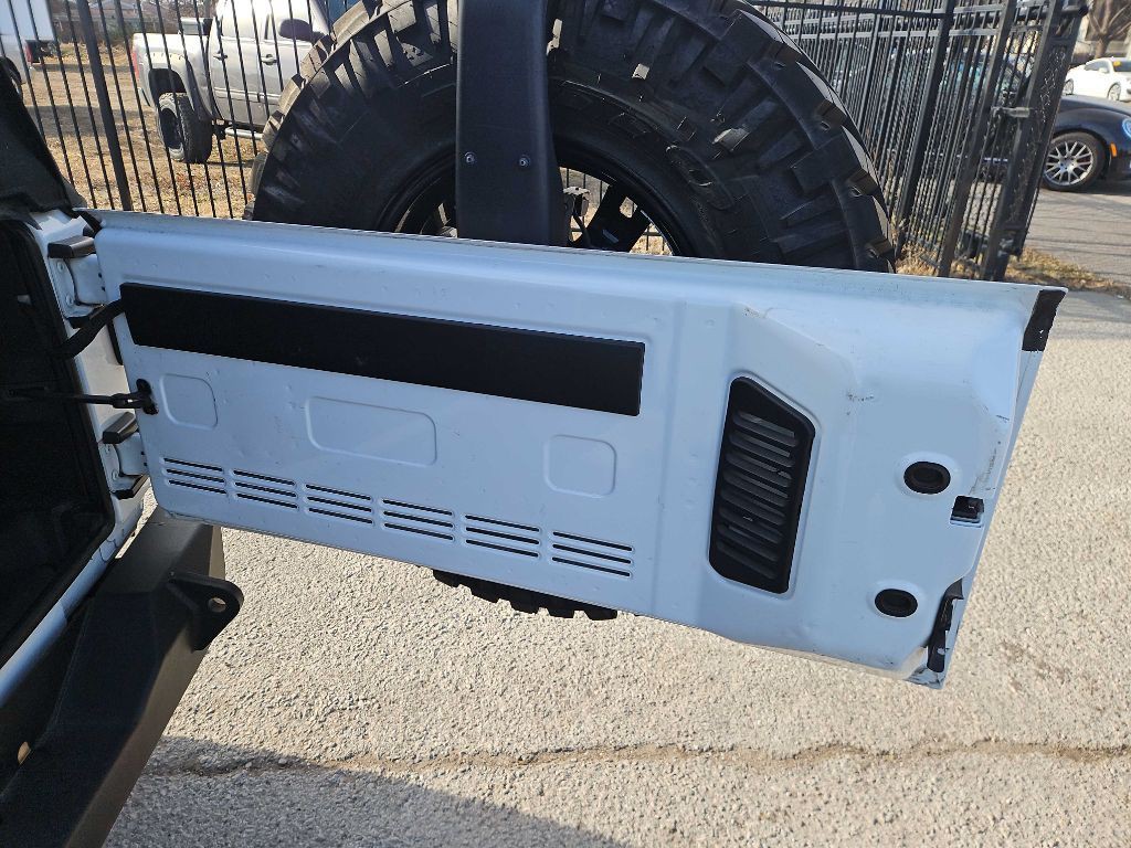 2015 Jeep Wrangler Unlimited Image 38