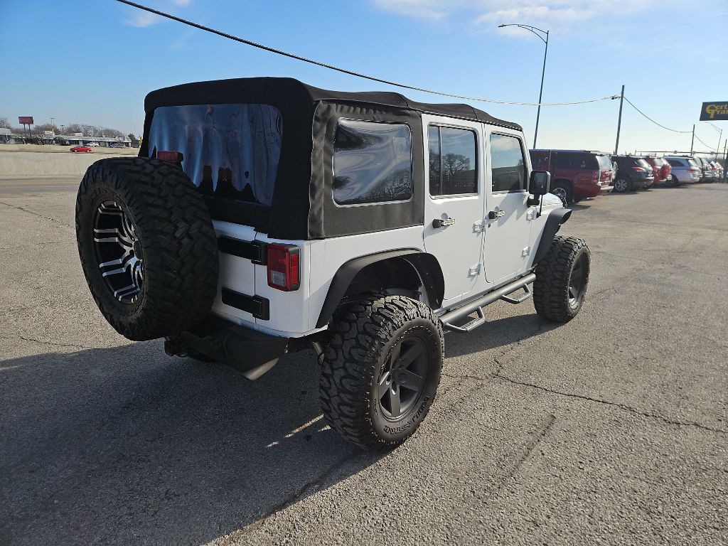 2015 Jeep Wrangler Unlimited Image 4