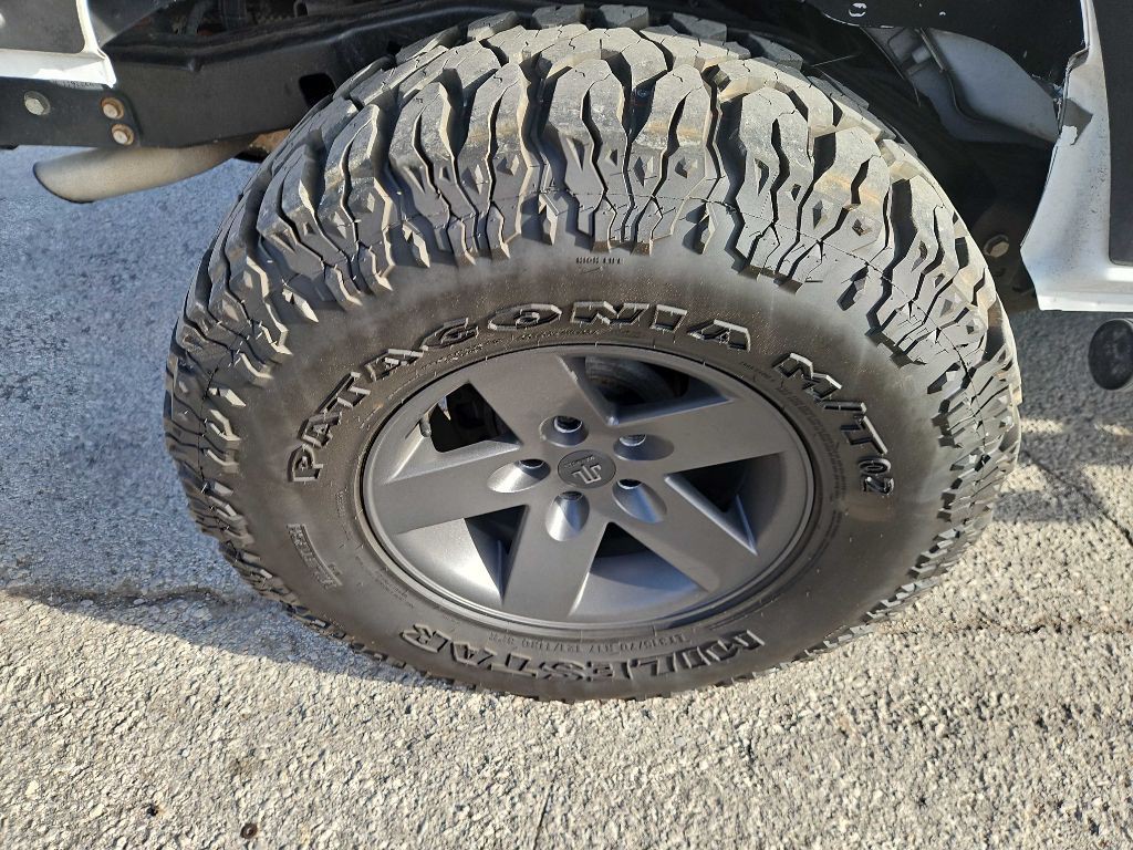 2015 Jeep Wrangler Unlimited Image 15