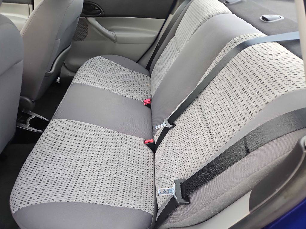 2006 Ford Focus Image 32