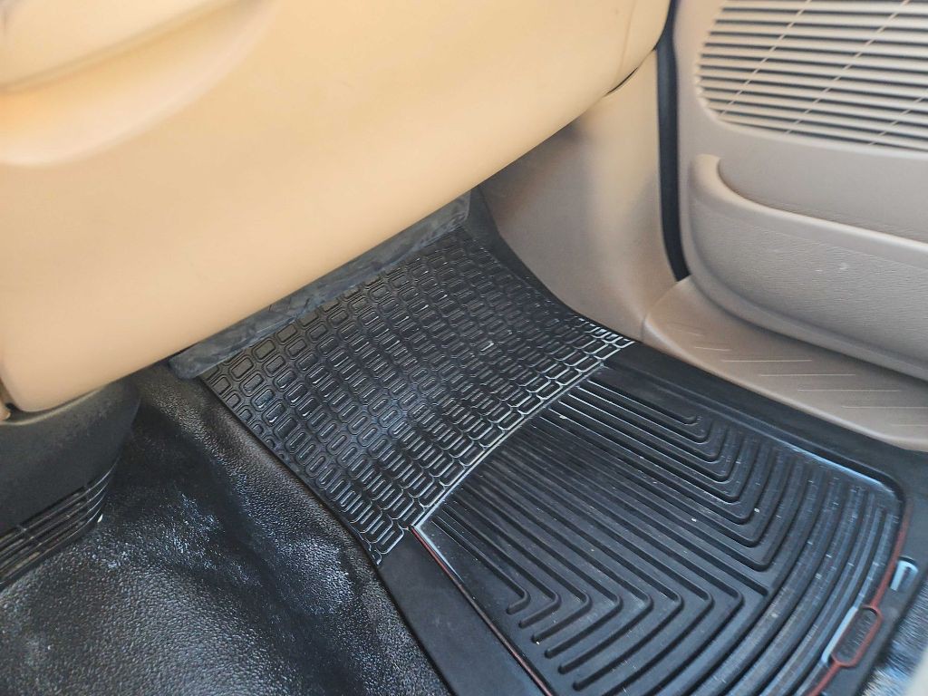 1999 Ford F-150 Image 28