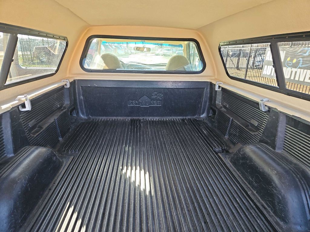 1999 Ford F-150 Image 32