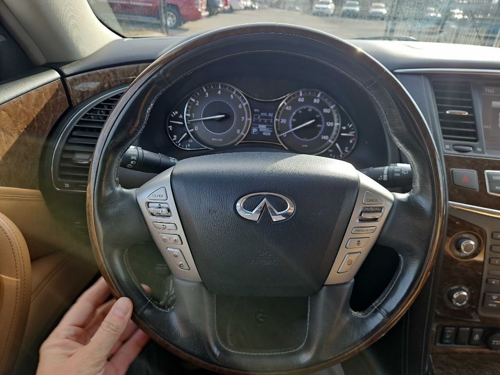 2016 INFINITI QX80 Image 23