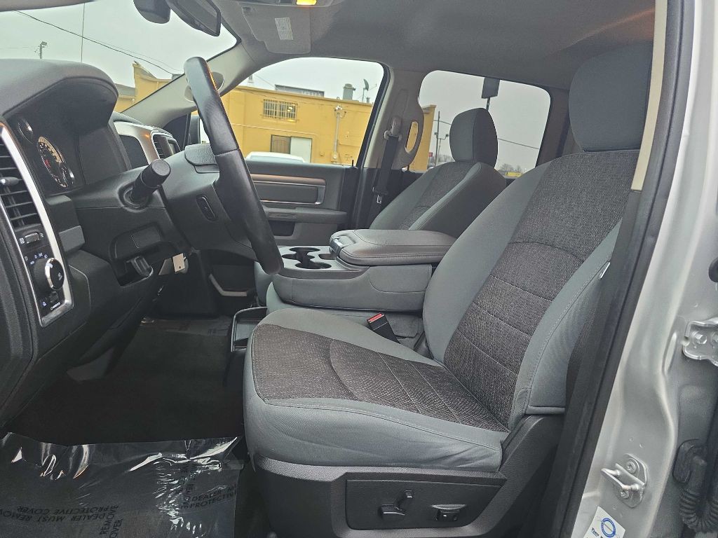 2017 RAM 1500 Image 11