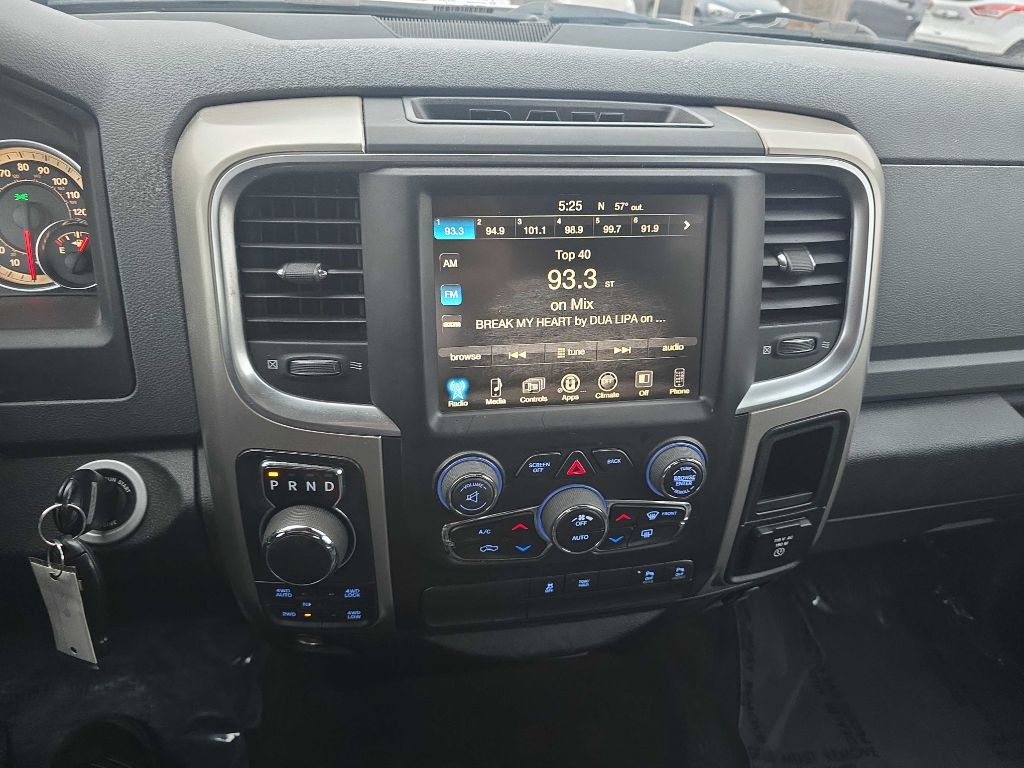 2017 RAM 1500 Image 15