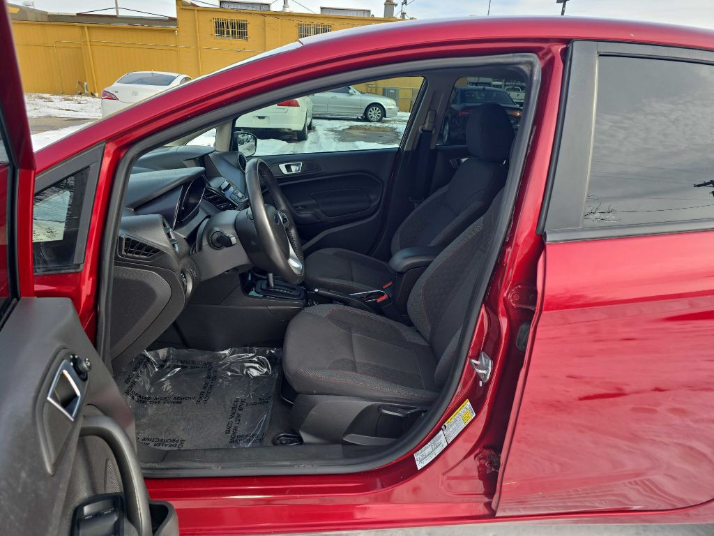 2014 Ford Fiesta Image 10