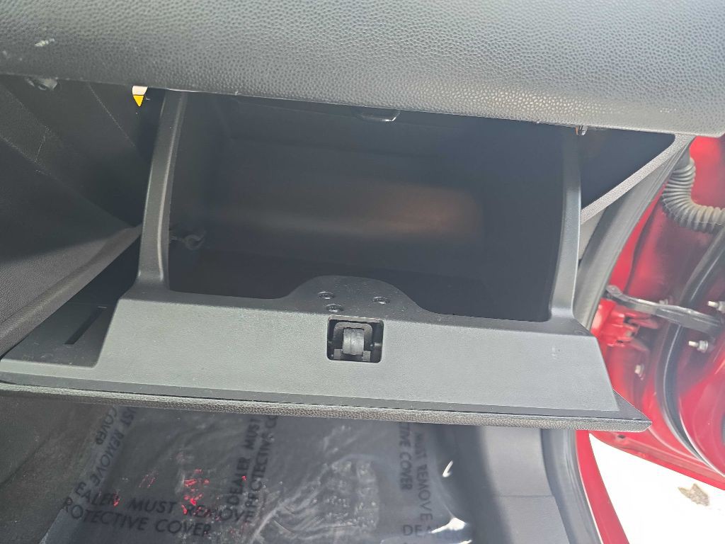 2014 Ford Fiesta Image 21