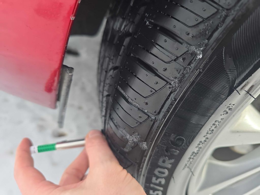 2014 Ford Fiesta Image 34