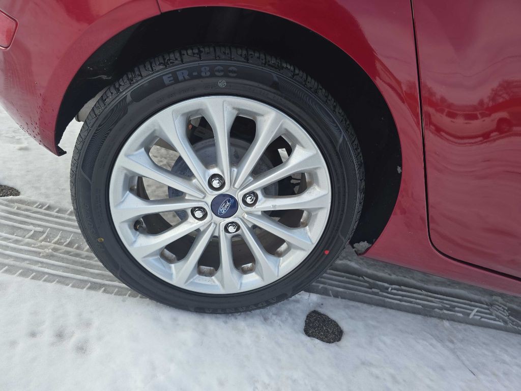 2014 Ford Fiesta Image 37