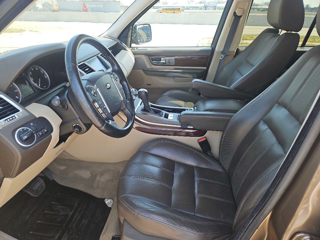 2010 Land Rover Range Rover Sport Image 10