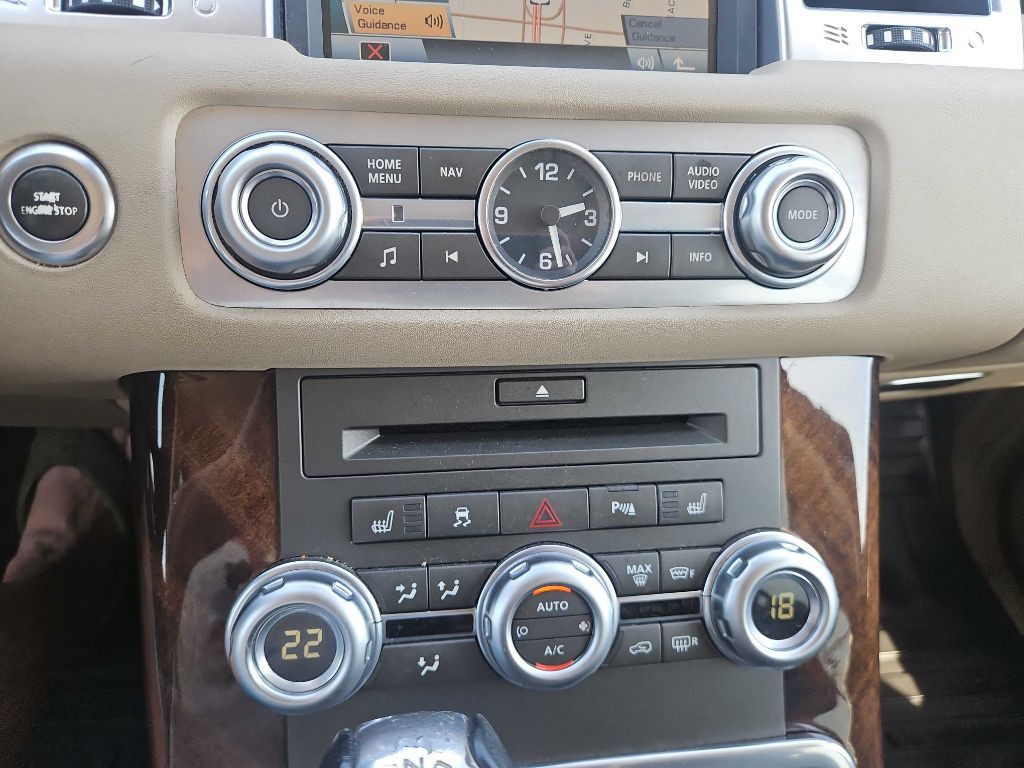 2010 Land Rover Range Rover Sport Image 18