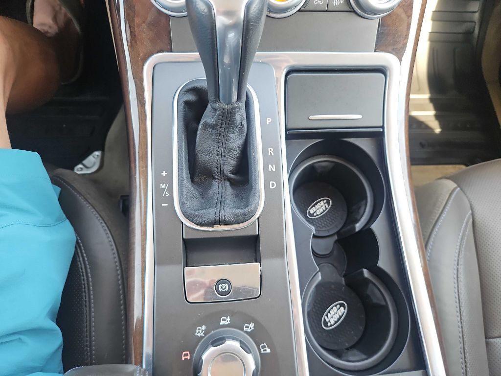 2010 Land Rover Range Rover Sport Image 19