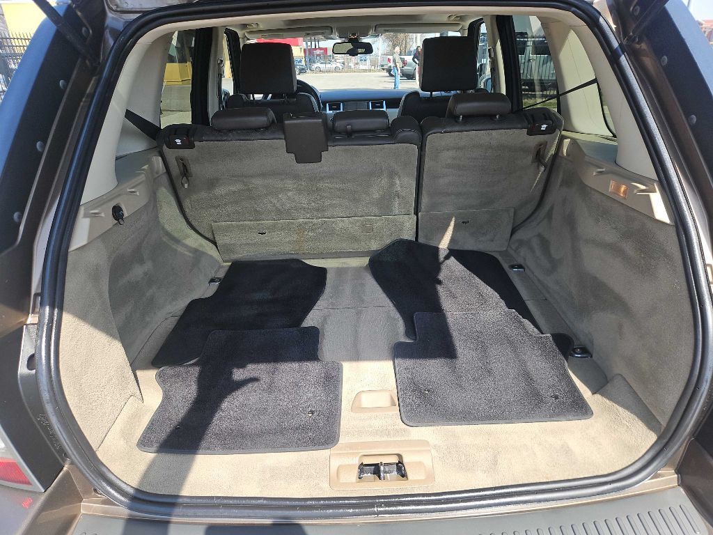 2010 Land Rover Range Rover Sport Image 29