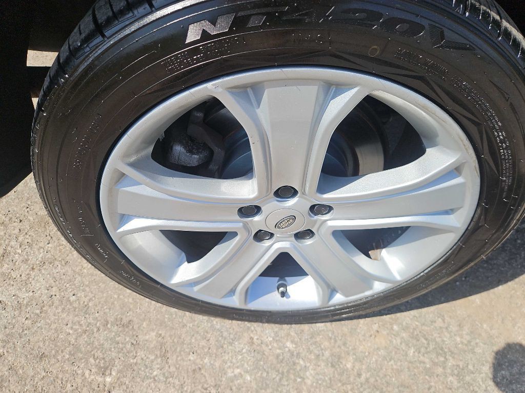 2010 Land Rover Range Rover Sport Image 30