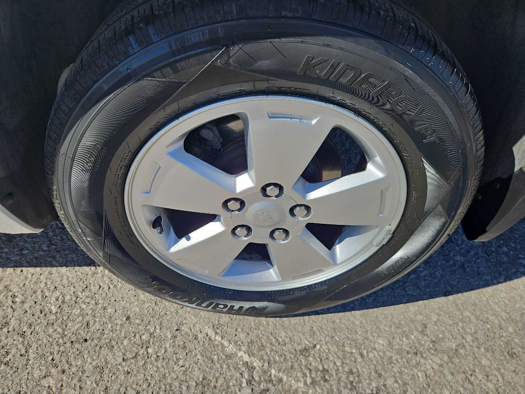 2007 Chevrolet Impala Image 12