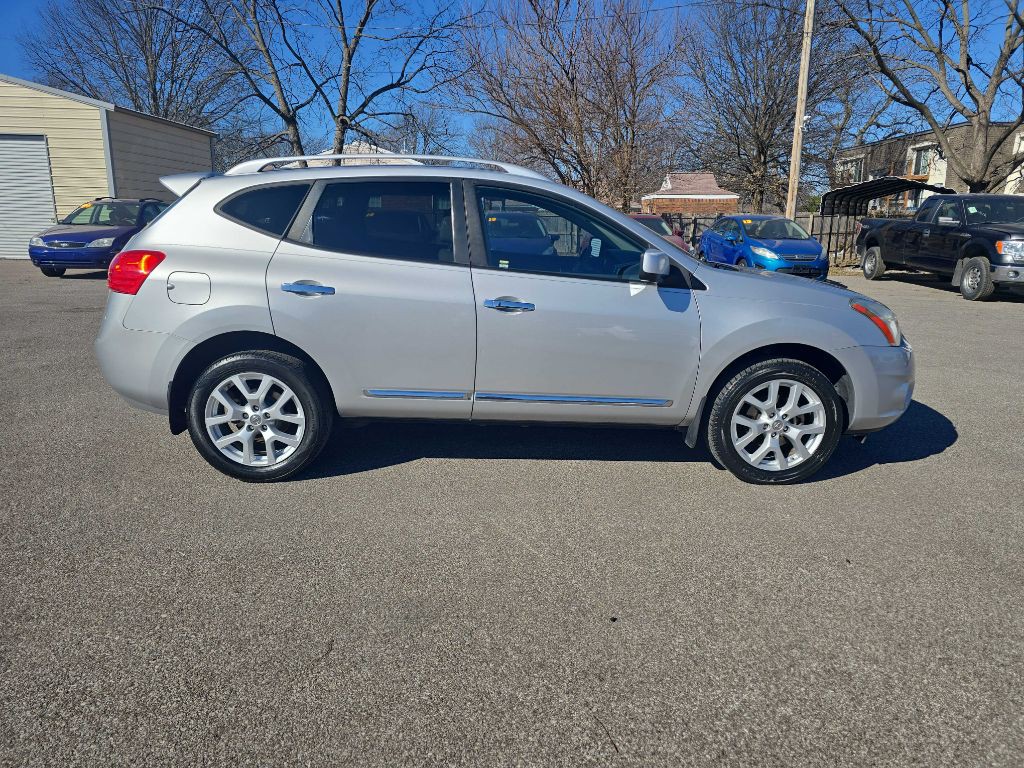 2012 Nissan Rogue Image 4