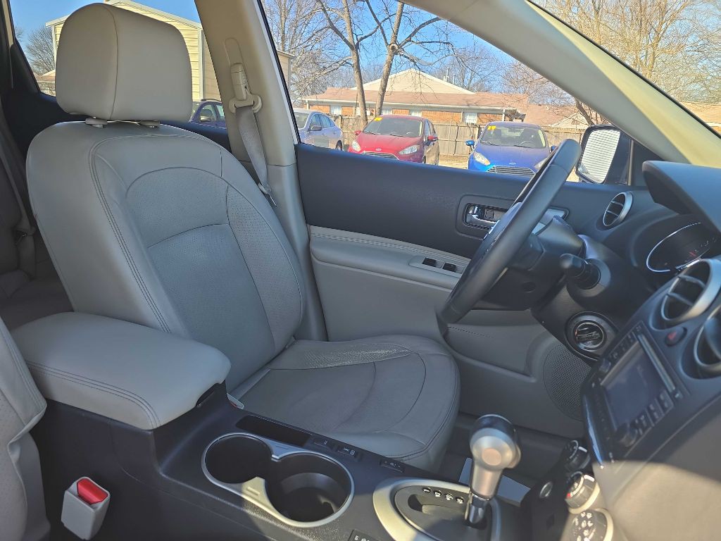 2012 Nissan Rogue Image 23