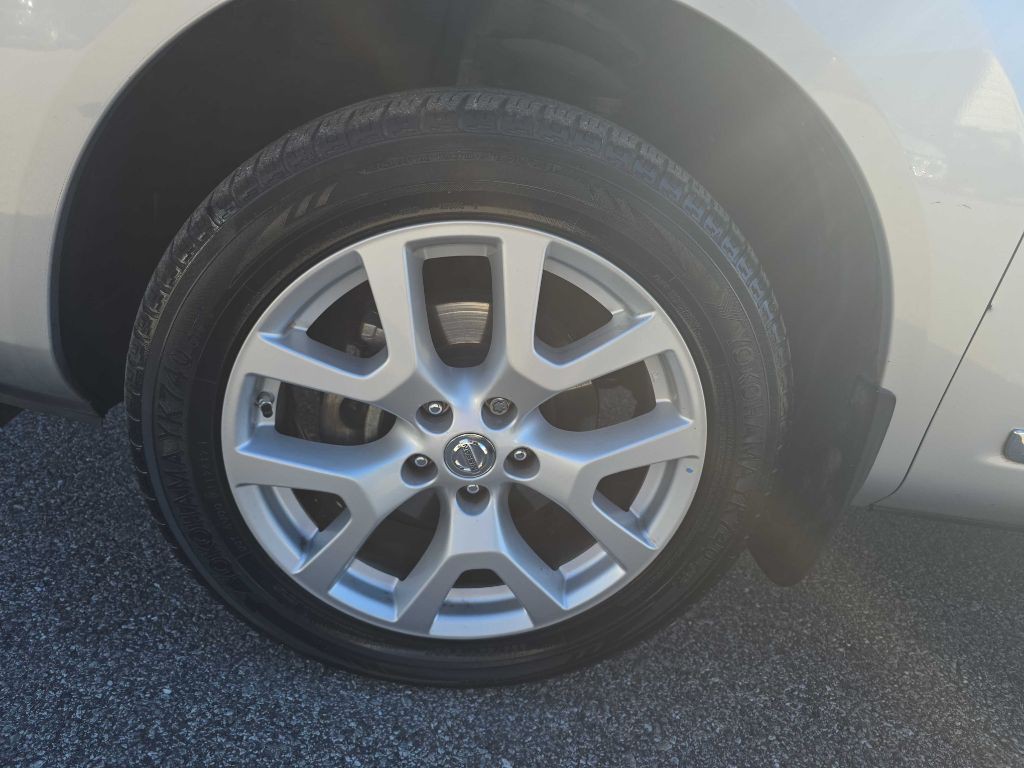 2012 Nissan Rogue Image 35