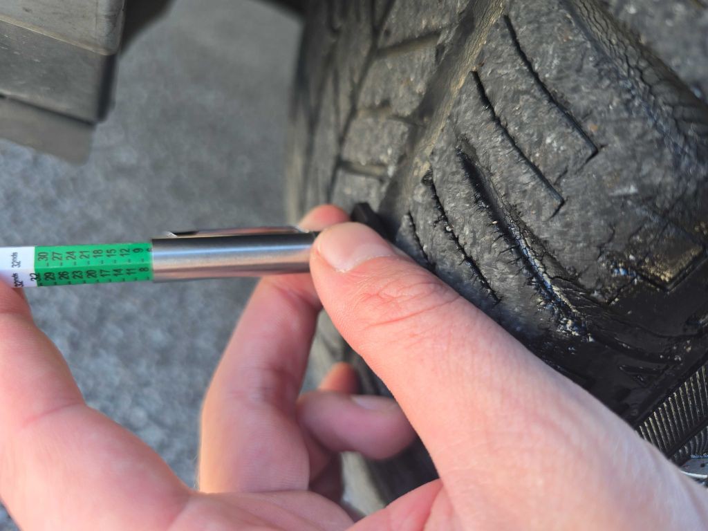 2012 Nissan Rogue Image 36