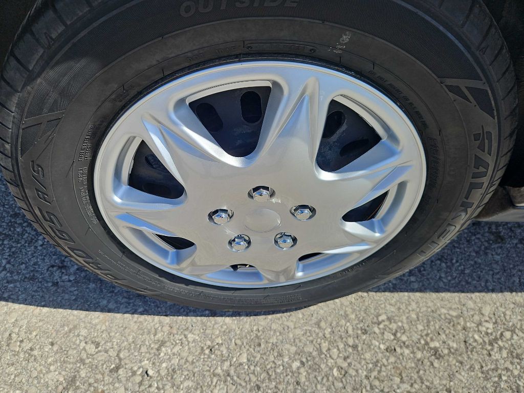 2003 Mercury Sable Image 28