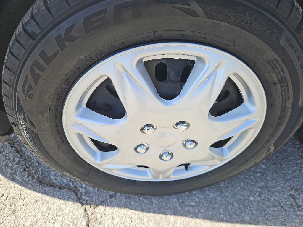 2003 Mercury Sable Image 32