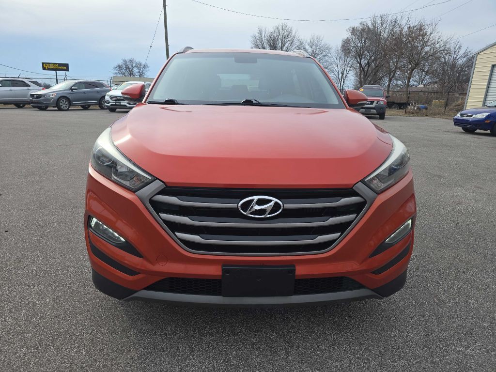 2016 Hyundai Tucson Image 2