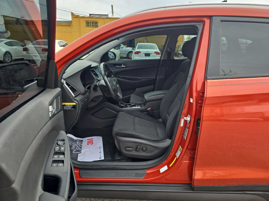 2016 Hyundai Tucson Image 10