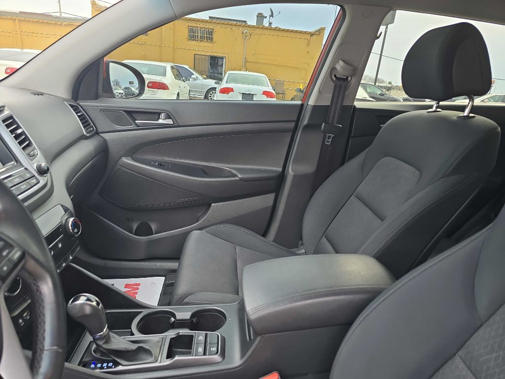 2016 Hyundai Tucson Image 12