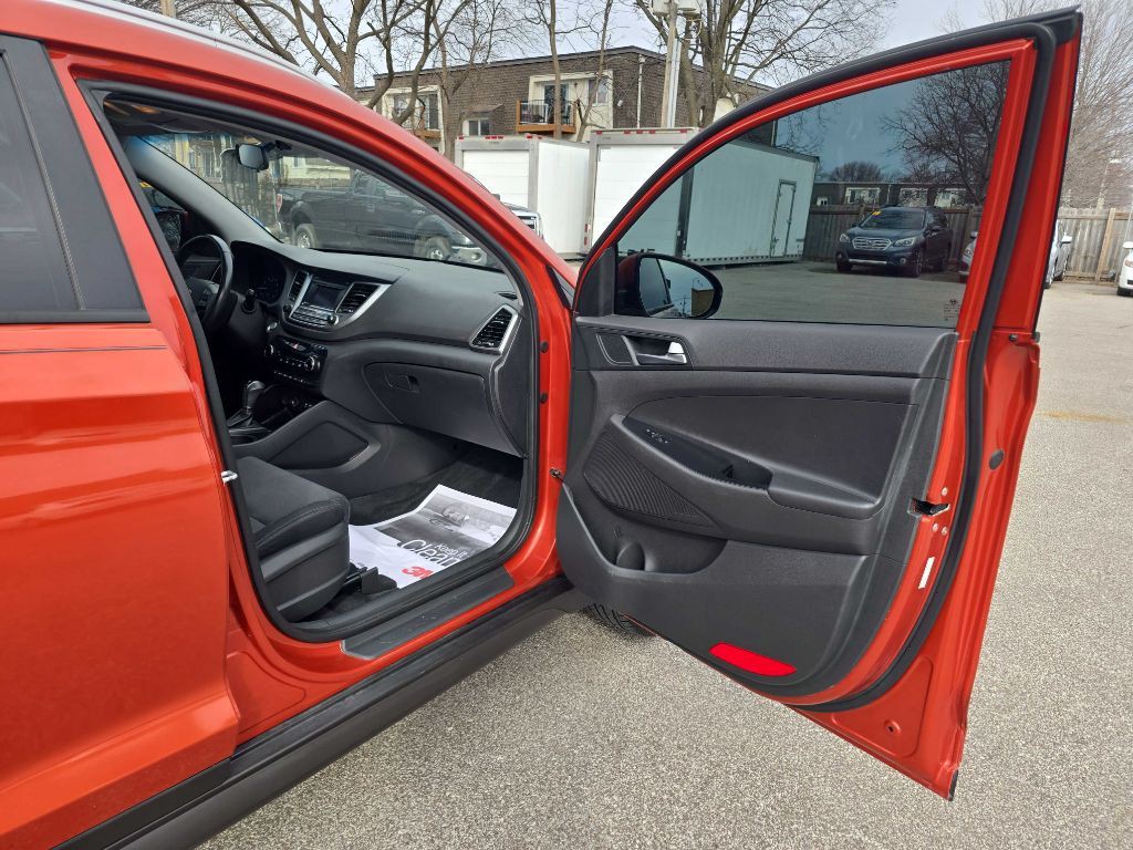 2016 Hyundai Tucson Image 18