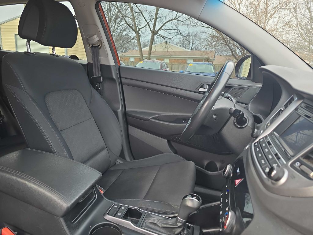 2016 Hyundai Tucson Image 21
