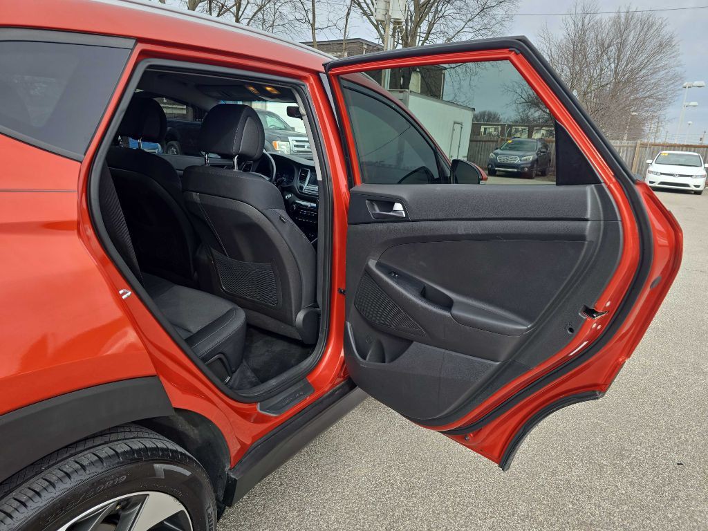 2016 Hyundai Tucson Image 26