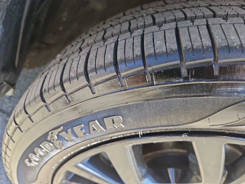 2019 Mitsubishi Outlander Image 16