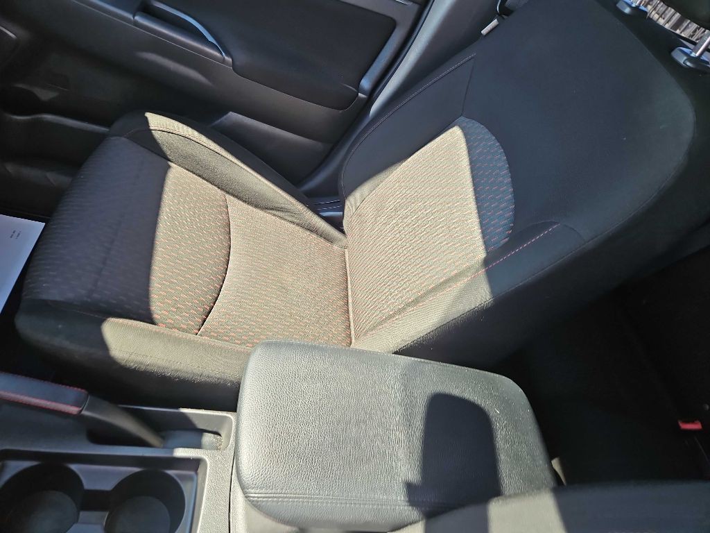 2019 Mitsubishi Outlander Image 22