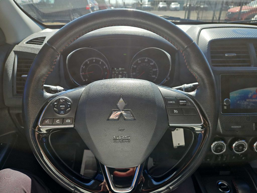 2019 Mitsubishi Outlander Image 23