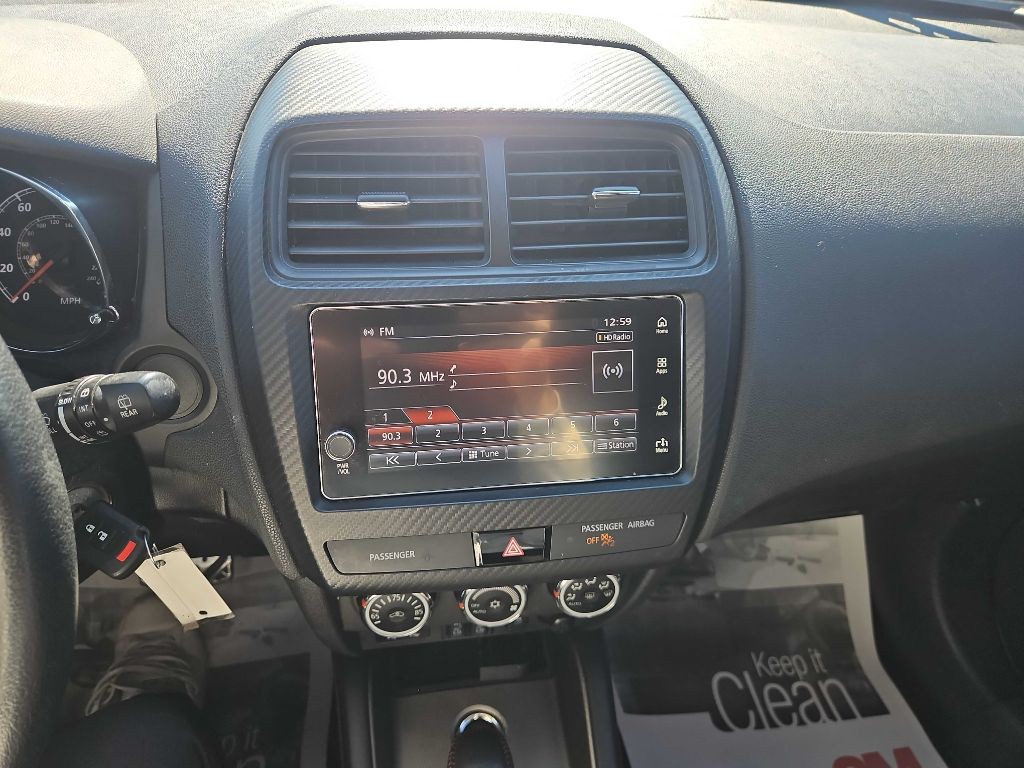 2019 Mitsubishi Outlander Image 25