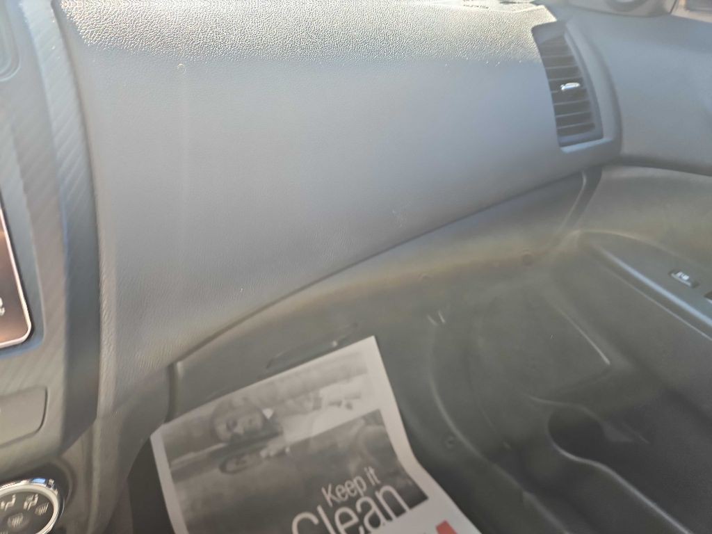 2019 Mitsubishi Outlander Image 30