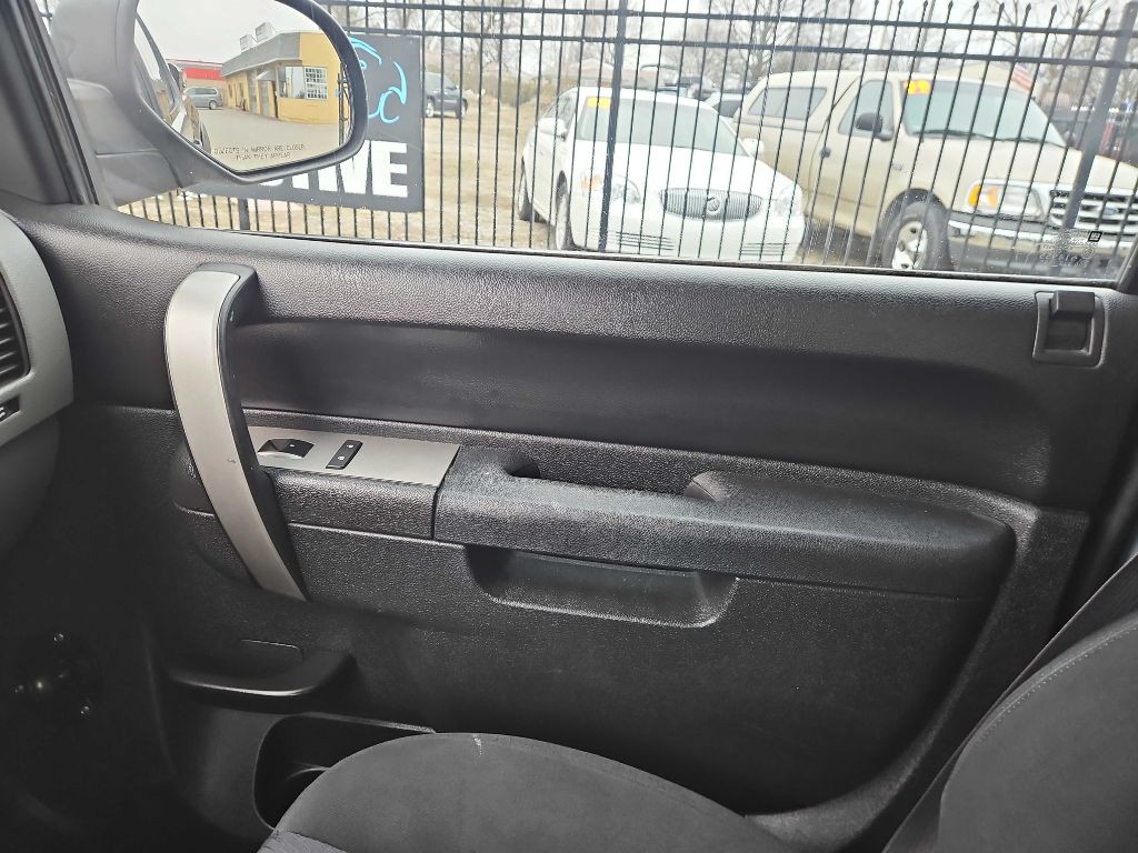 2010 Chevrolet Silverado 1500 Image 19