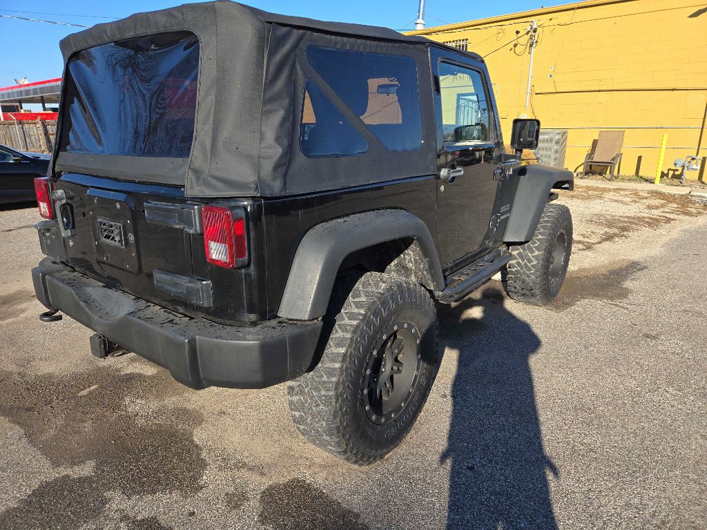 2011 Jeep Wrangler Image 3