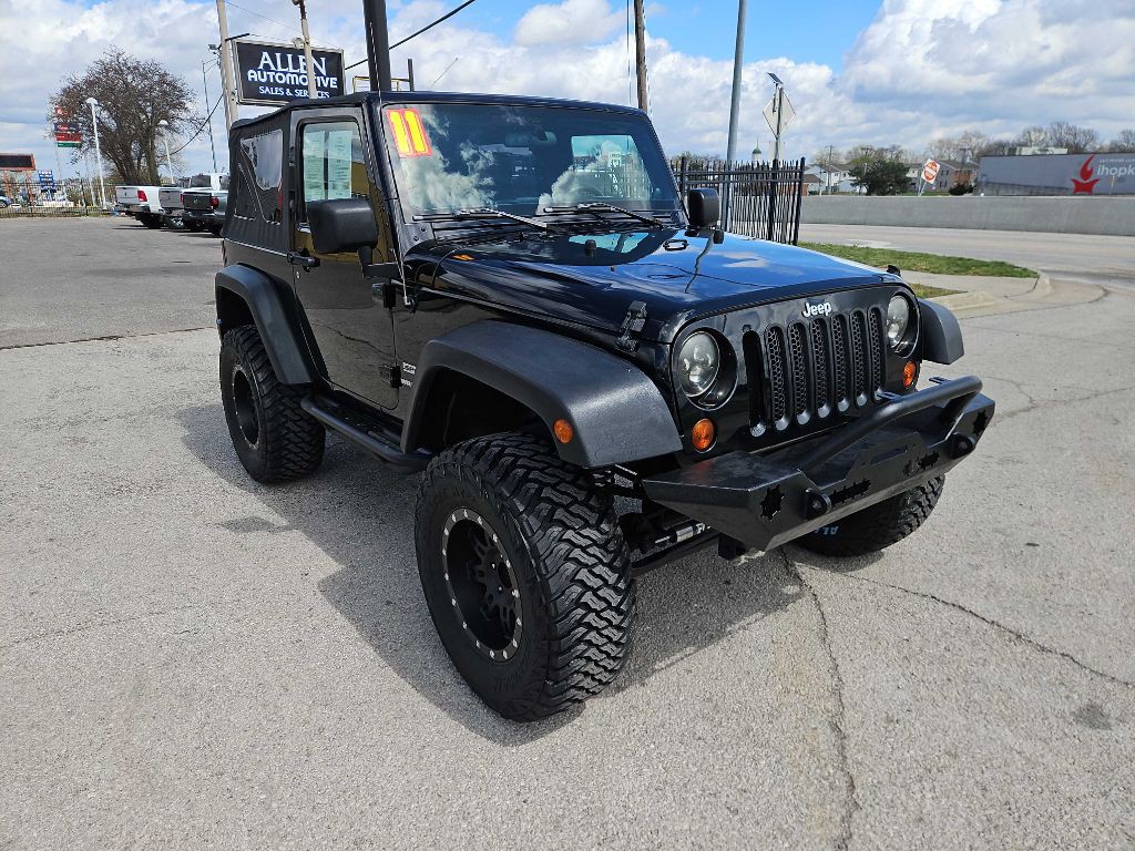 2011 Jeep Wrangler Image 8