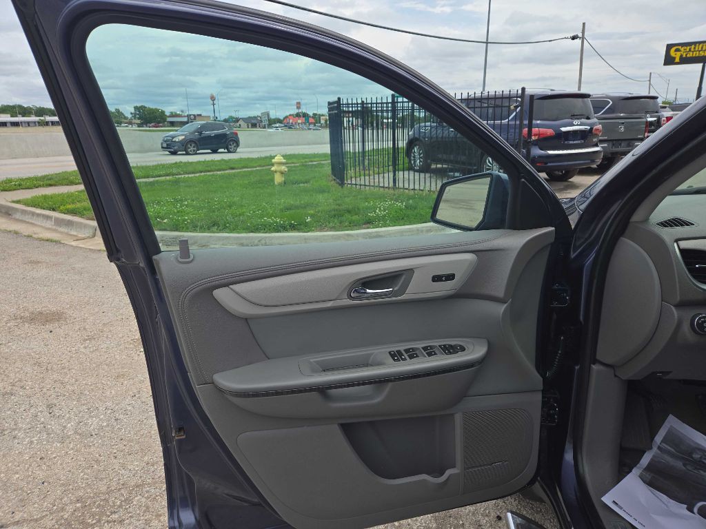 2013 Chevrolet Traverse Image 8