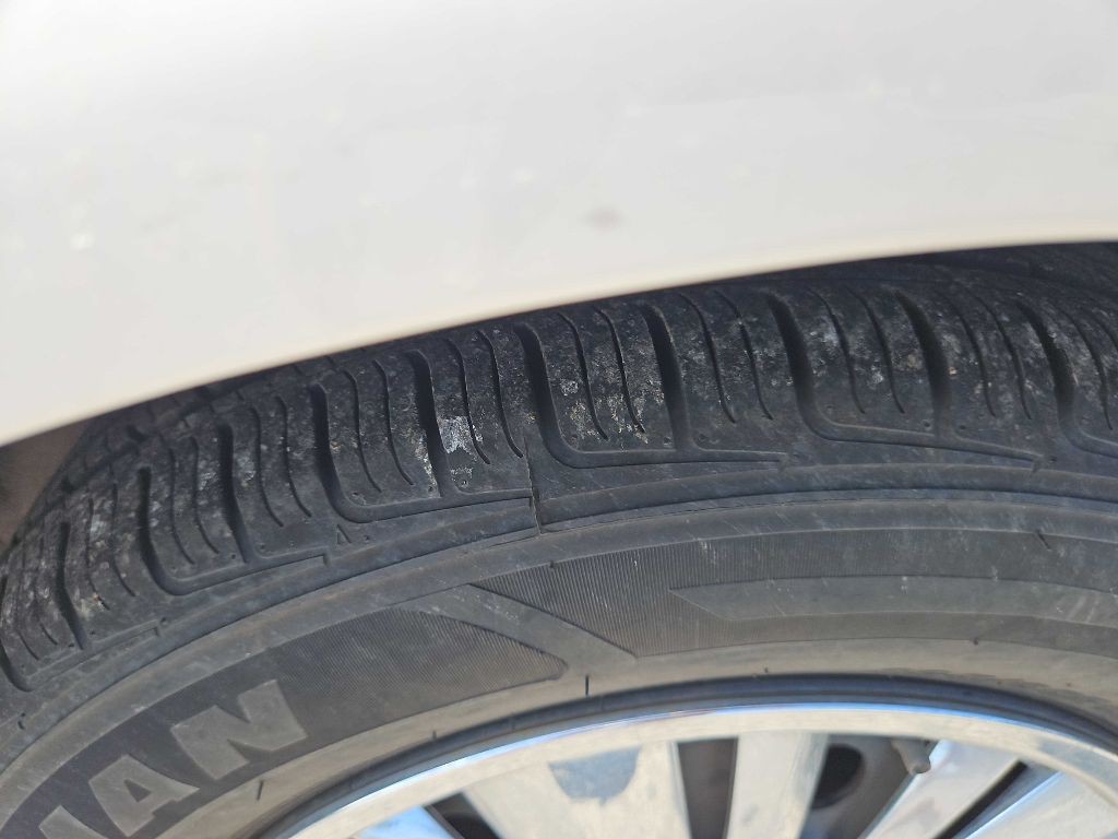 1999 Ford Taurus Image 12