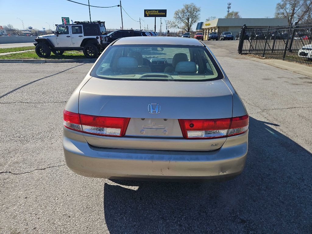 2003 Honda Accord Image 2