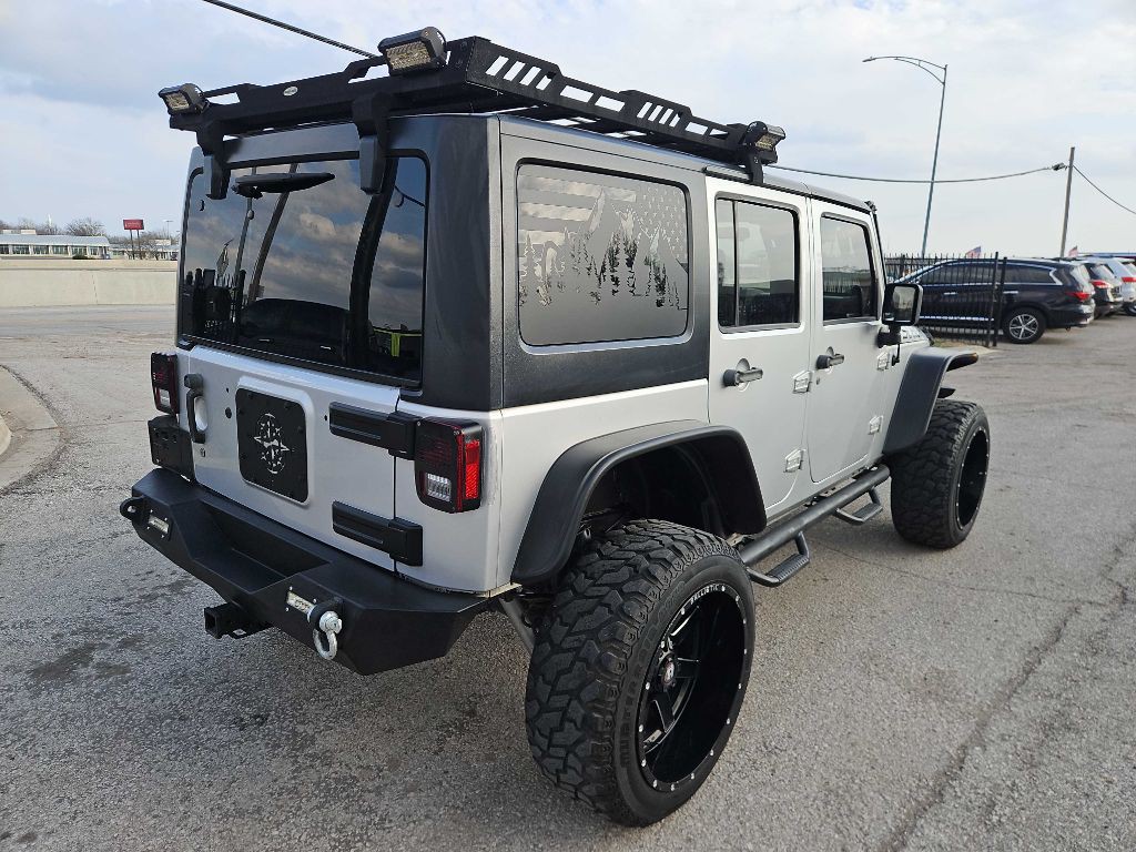 2009 Jeep Wrangler Unlimited Image 2
