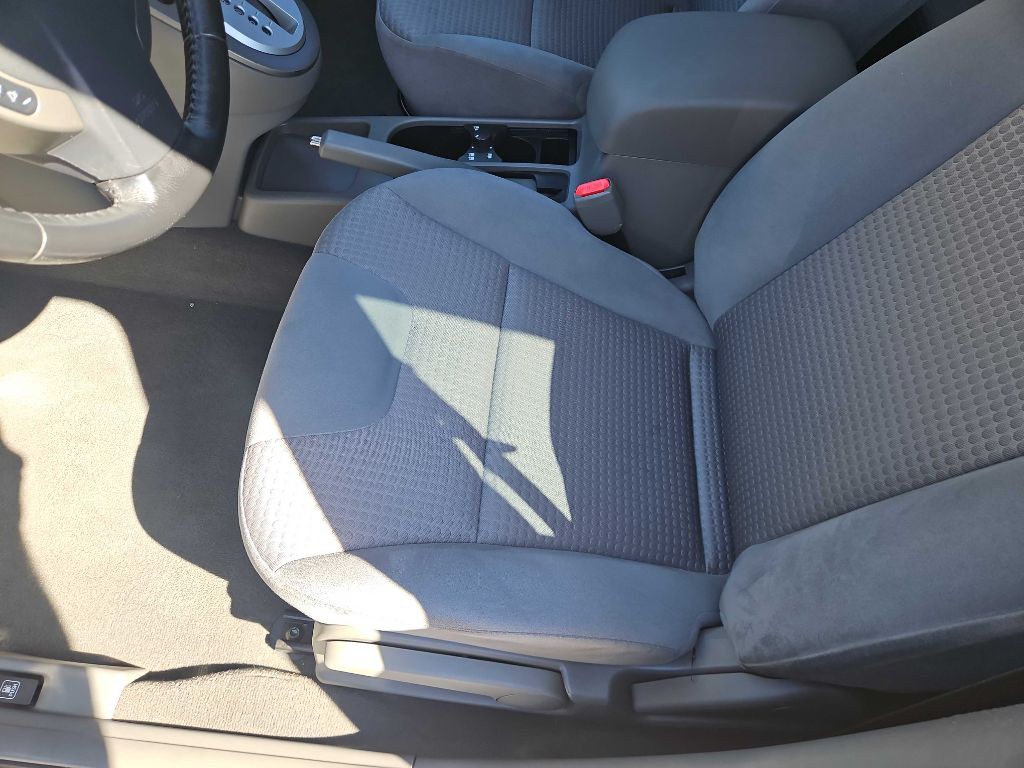 2008 Nissan Sentra Image 9