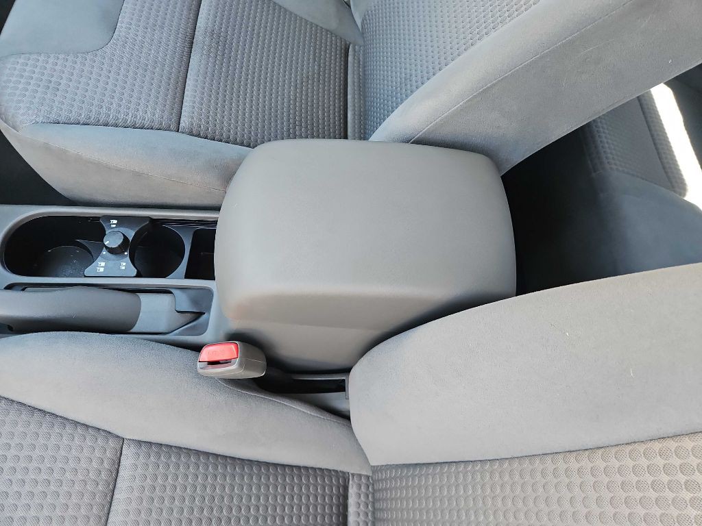 2008 Nissan Sentra Image 10