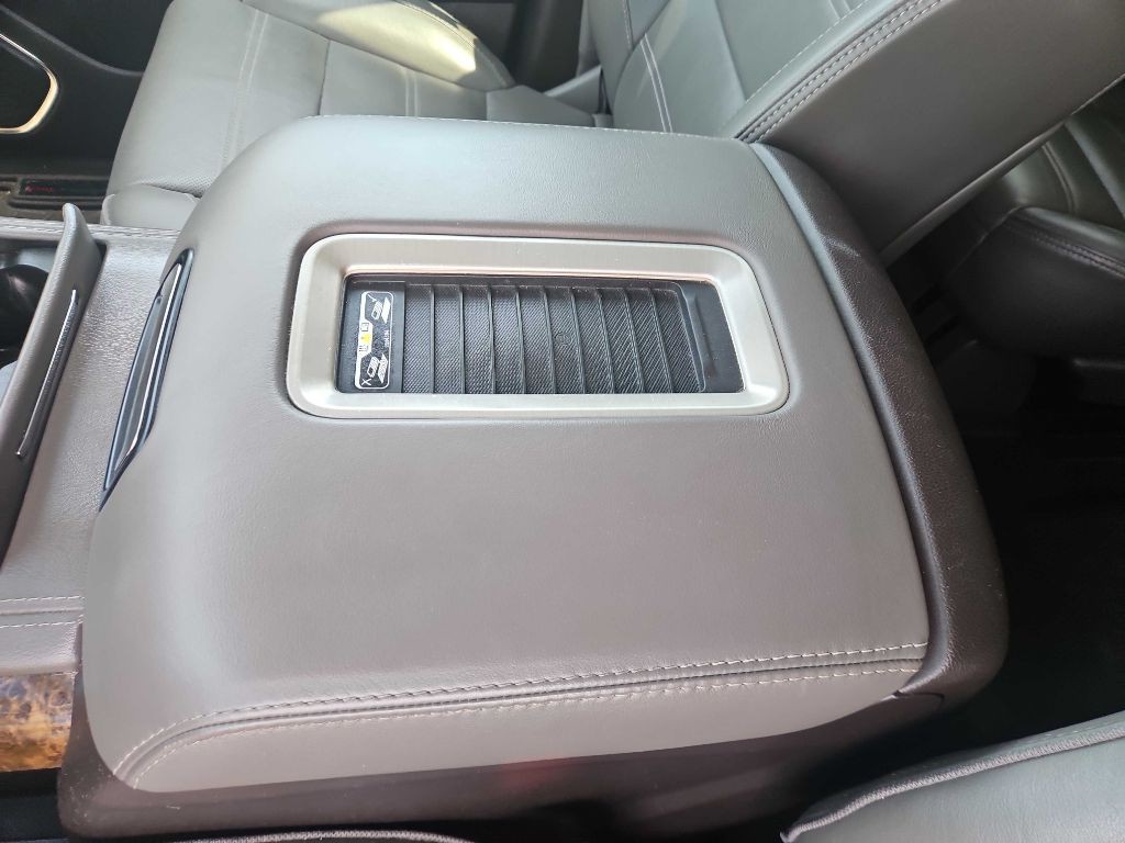 2016 GMC Yukon Image 13