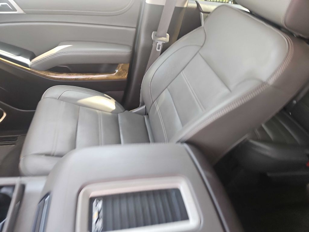 2016 GMC Yukon Image 14
