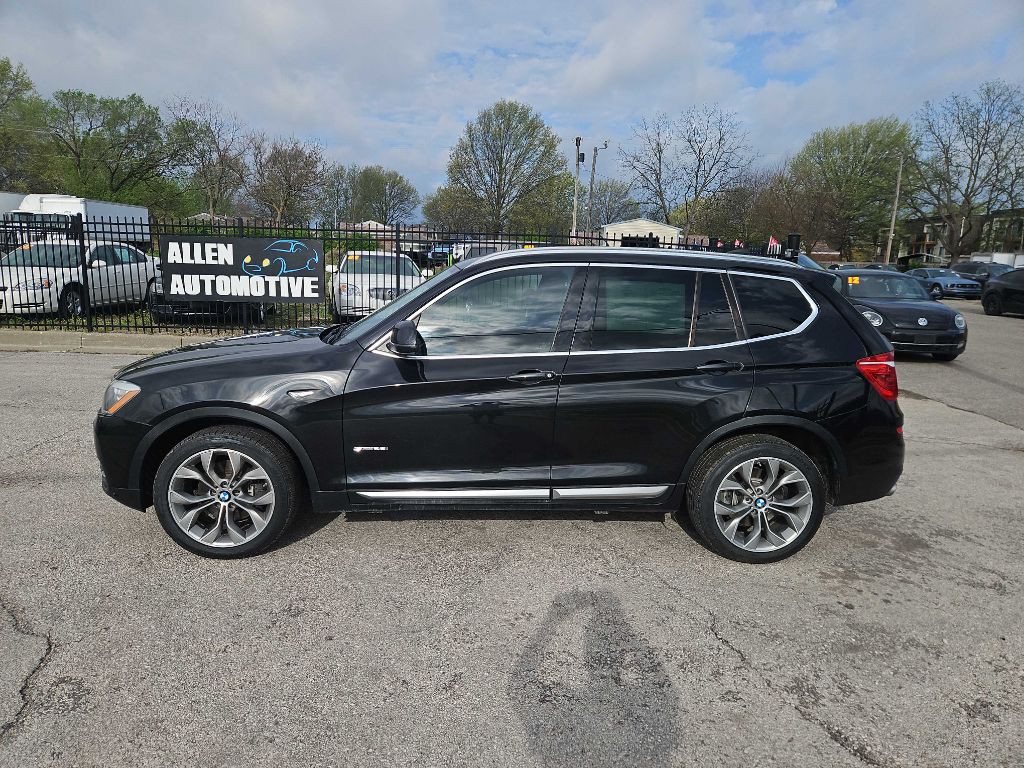 2017 BMW X3 Image 4