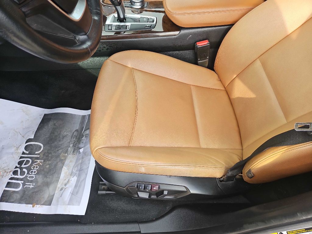 2017 BMW X3 Image 19